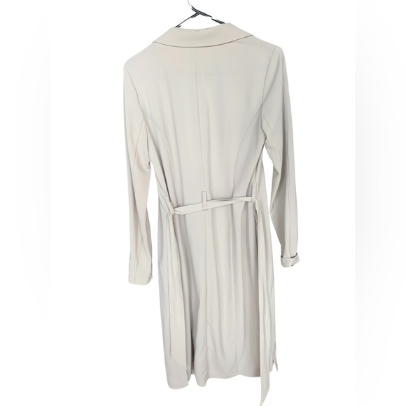 Long jacket with tie - Picture 3 of 3